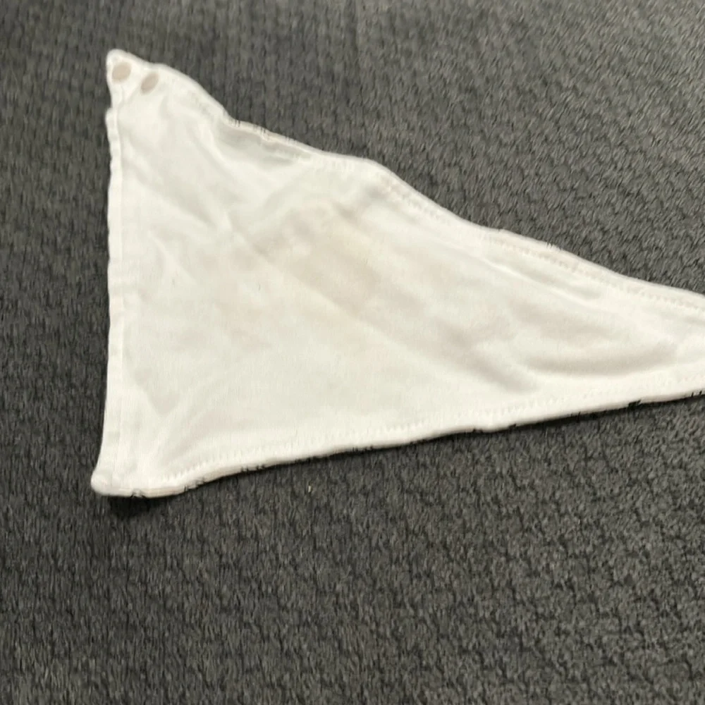 🧸 10/$10 - BABY SALE - bib